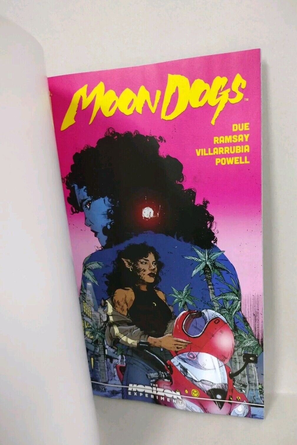 Moon Dogs 1 One-Shot Horizon Experiment Image Comic 1:25 TULA LOTAY Foil Variant