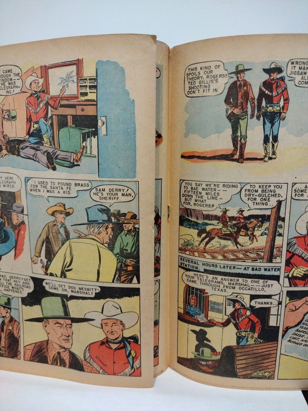 Dell Four Color #153 Roy Rogers (1947) Golden Age Western Comic