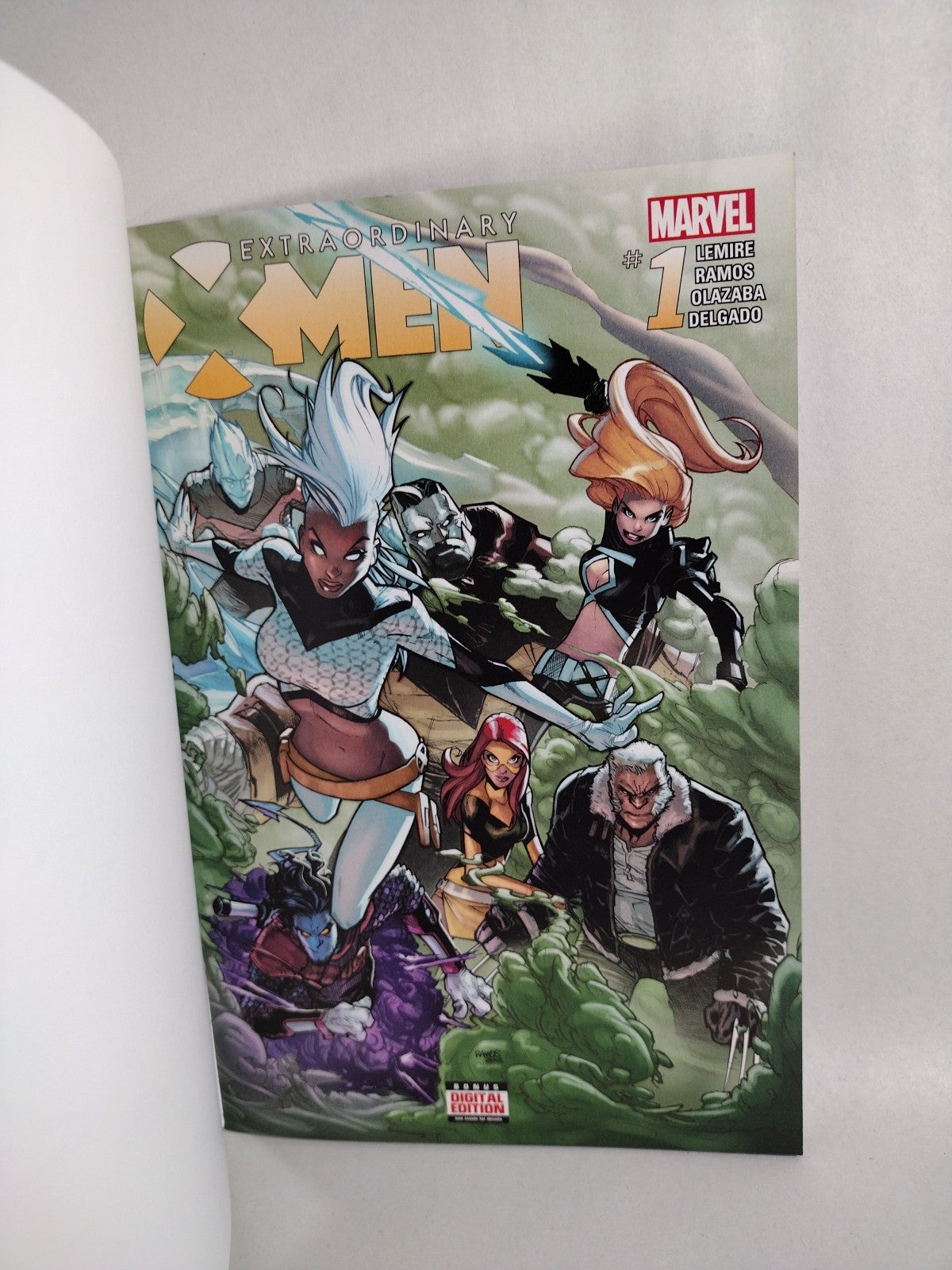 Extraordinary X-Men #1 (2016) Marvel Comic Blank Sketch Variant Cover VF-NM