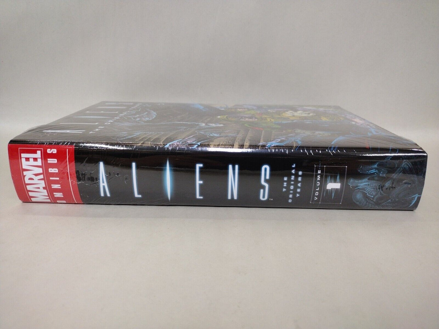 ALIENS Original Years Omnibus Vol 1 Marvel HC Nelson DM Variant New Sealed