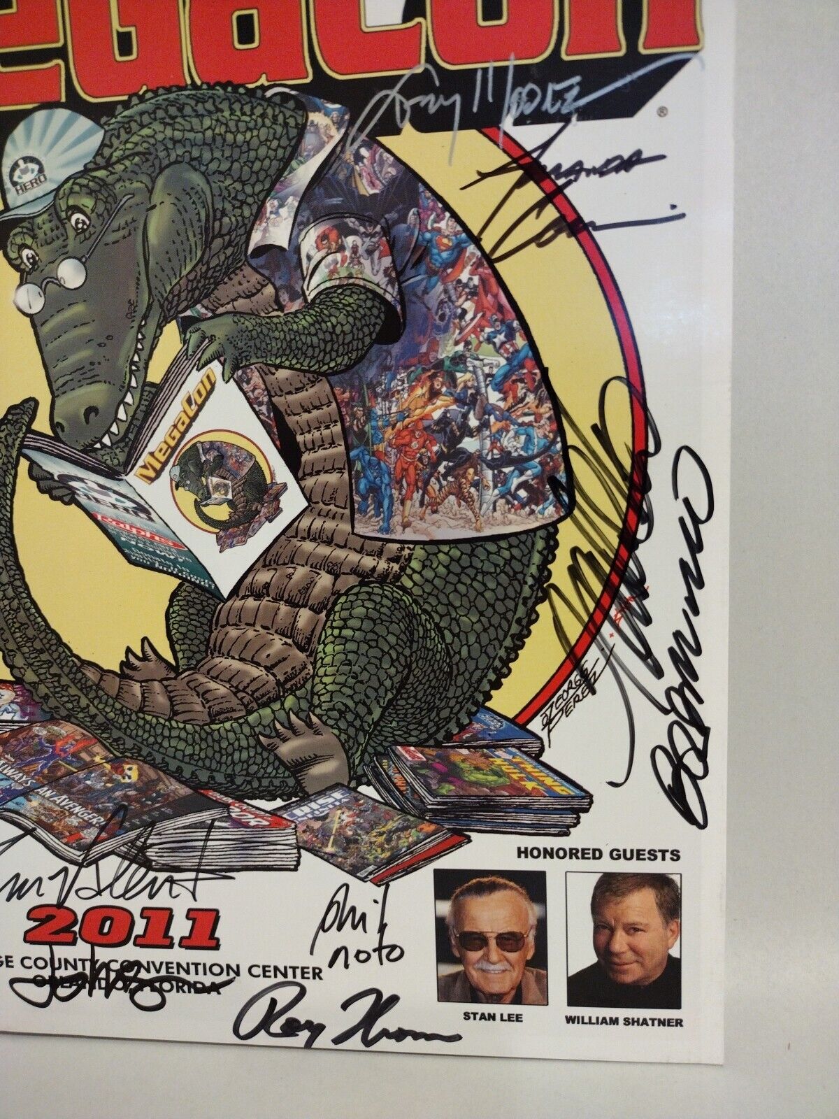 MegaCon Comic Convention 2011 Program Signed 10x J Scott Campbell Roy Thomas +