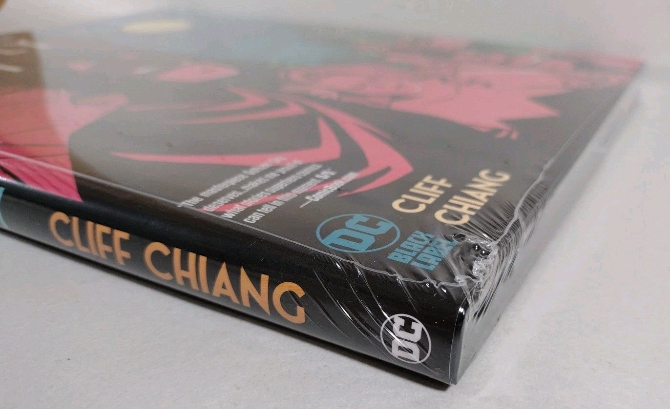 Catwoman Lonely City (2022) DC Hardcover Cliff Chiang DM Variant New Sealed