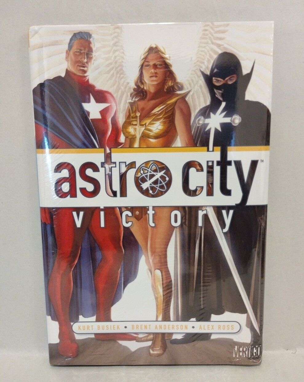 ASTRO CITY Victory (1999) Homage Comics HC Alex Ross Busiek Anderson New Sealed