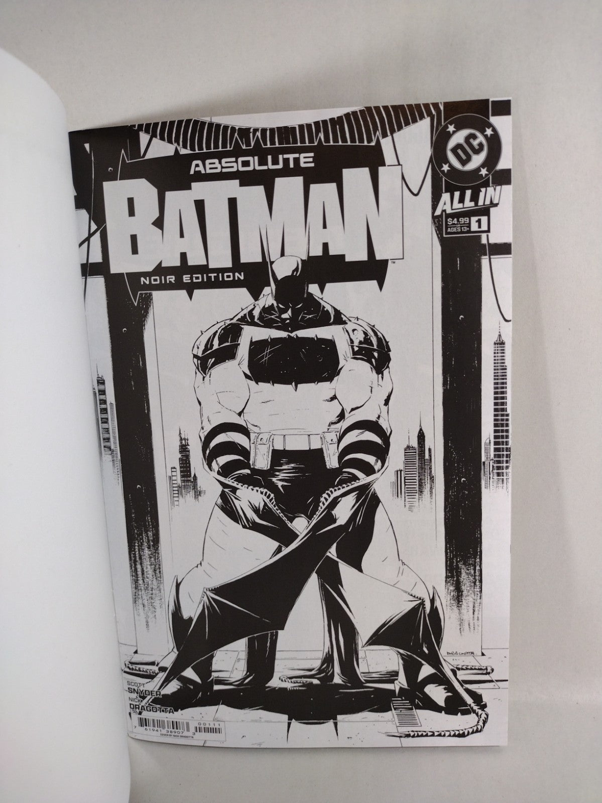 ABSOLUTE BATMAN Noir Edition #1 (2025) DC Comic Black Blank Sketch Cover NM