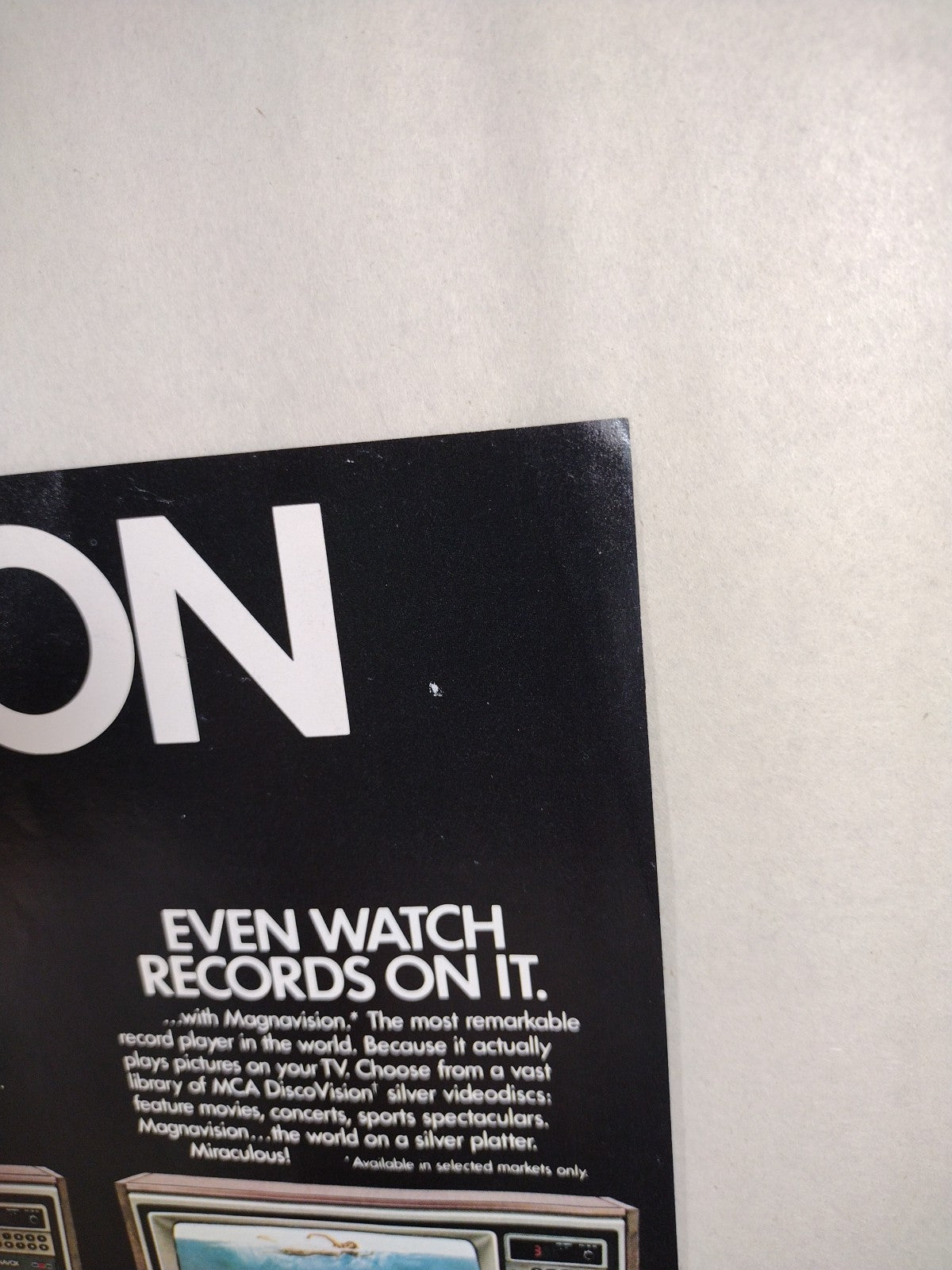 Magnavox (1980) 10.75 X 16" Advertisement Odyssey 2 Console Ephemera 