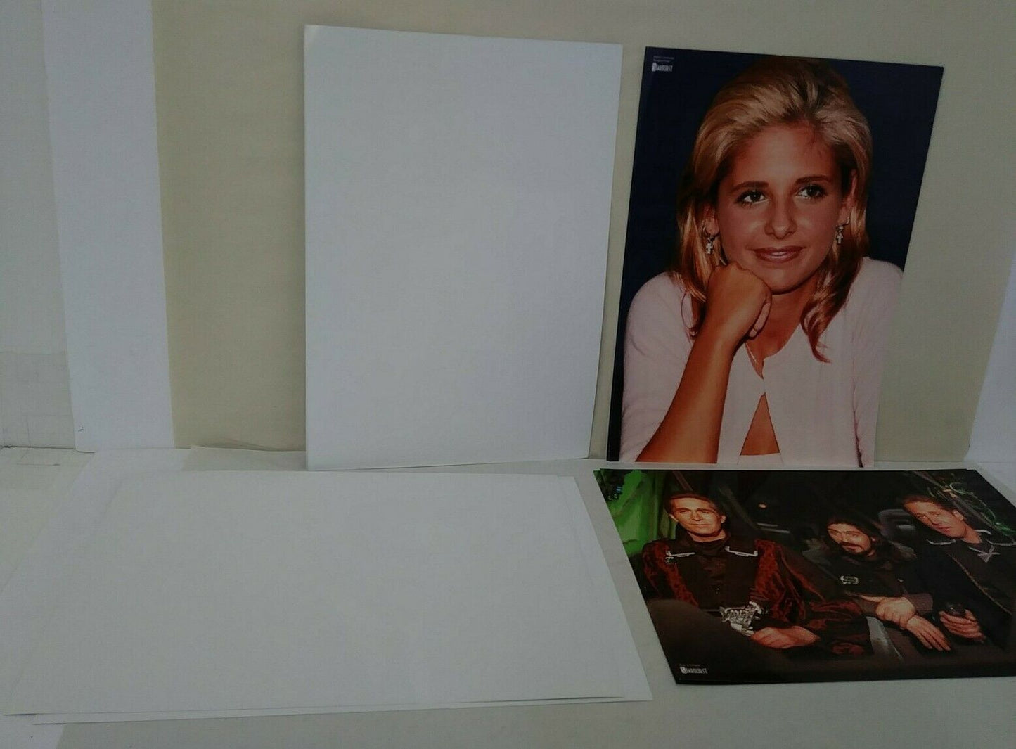 Lot Of 8 Starburst Celebrity Glossy Photo Prints R2D2 Babylon 5 Gellar Duchovny