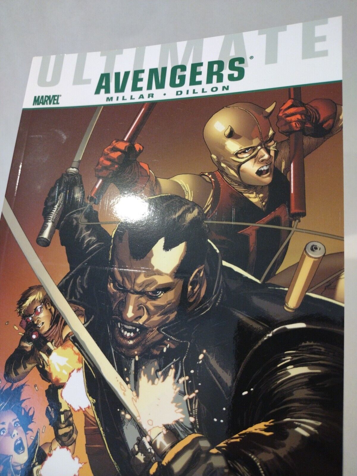 Ultimate Avengers Blade Vs The Avengers (2011) Marvel TPB SC Mark Millar Dillon