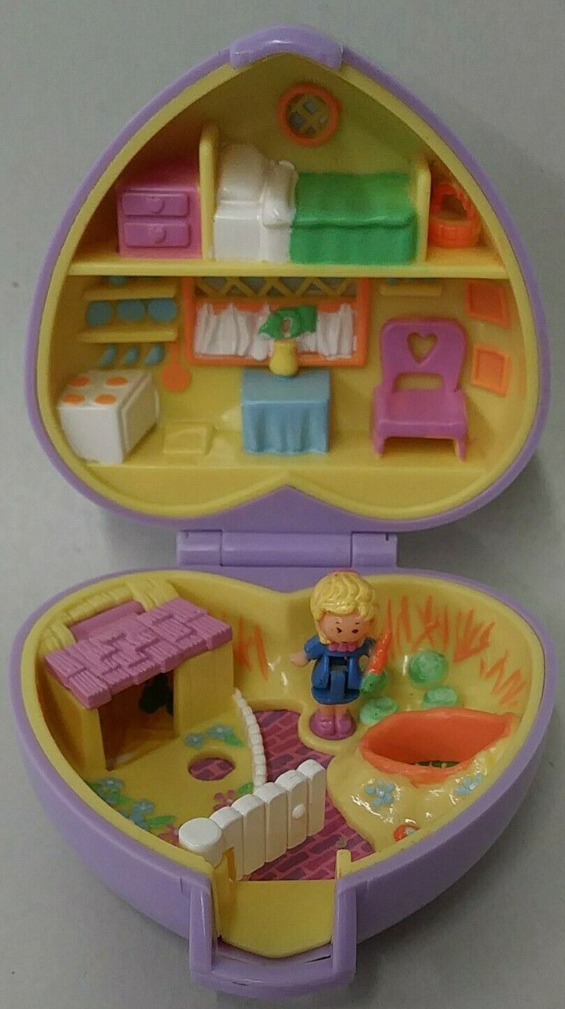 Polly Pocket (1992) Pretty Bunnies Purple Heart Compact Shell w Figure BlueBird