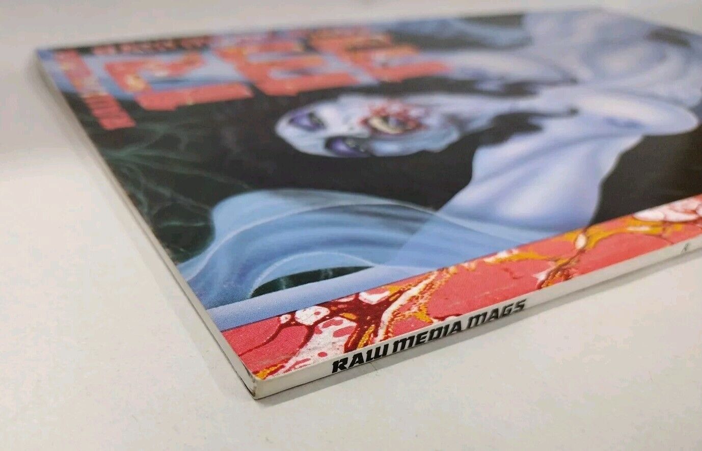 RAW Media Comic Magazine #4 (1994) Tim Vigil Ted Naifeh JH Williams III Horror