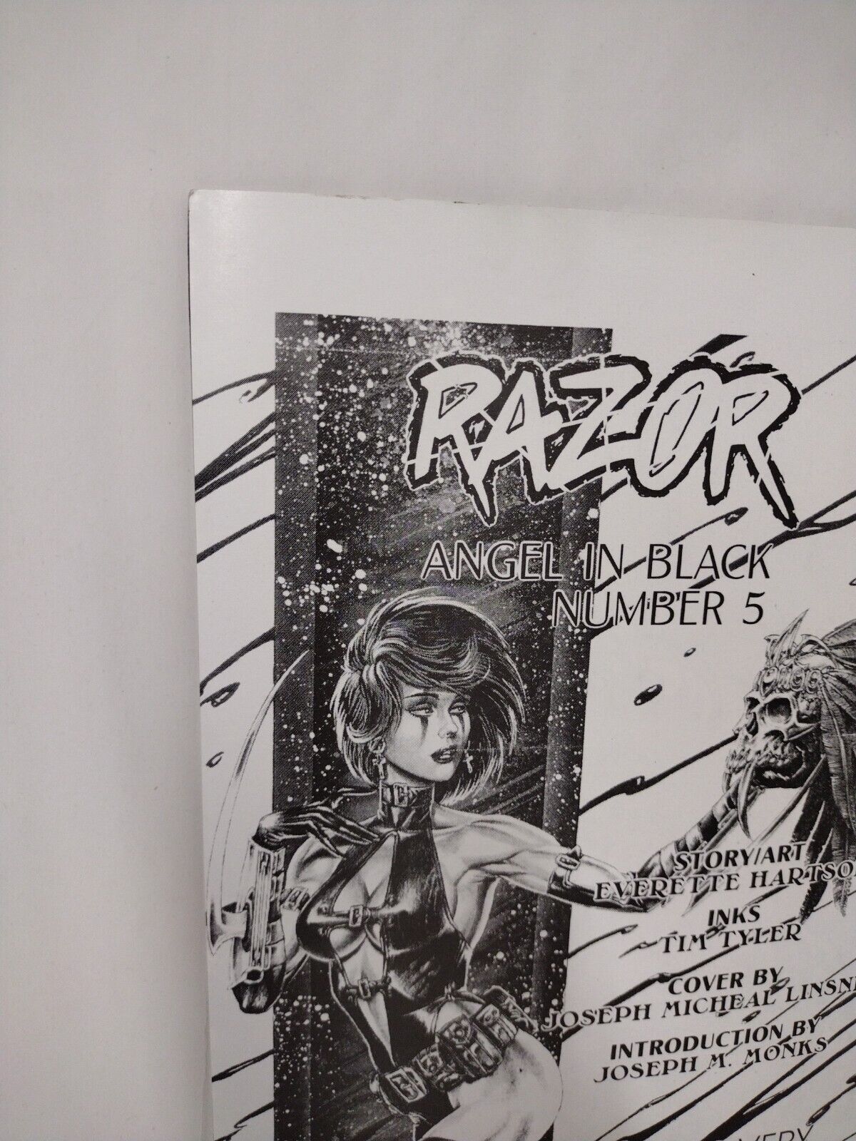 Razor #4 (1993) Fathom Press London Night 1st Ratsbane Tim Vigil Cover Art NM