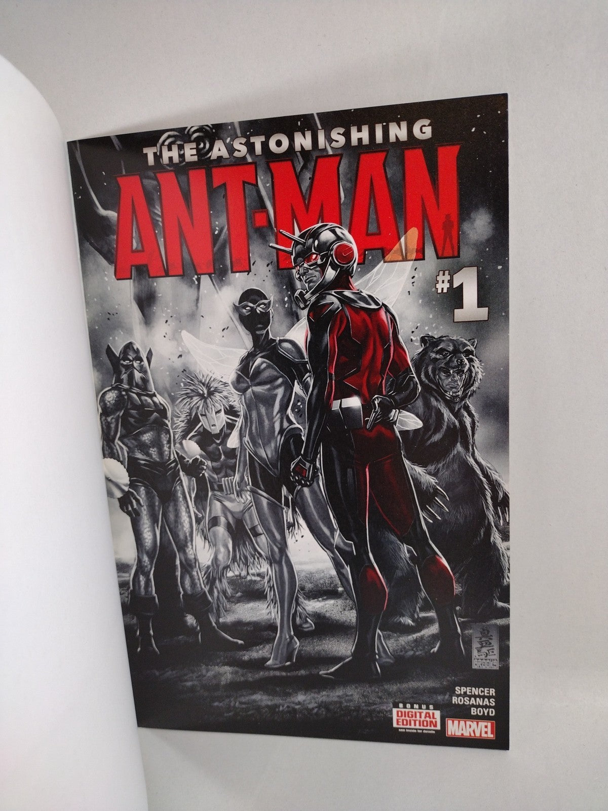 Astonishing Ant-Man #1 (2015) Marvel Blank Sketch Variant Cover Comic VF-NM