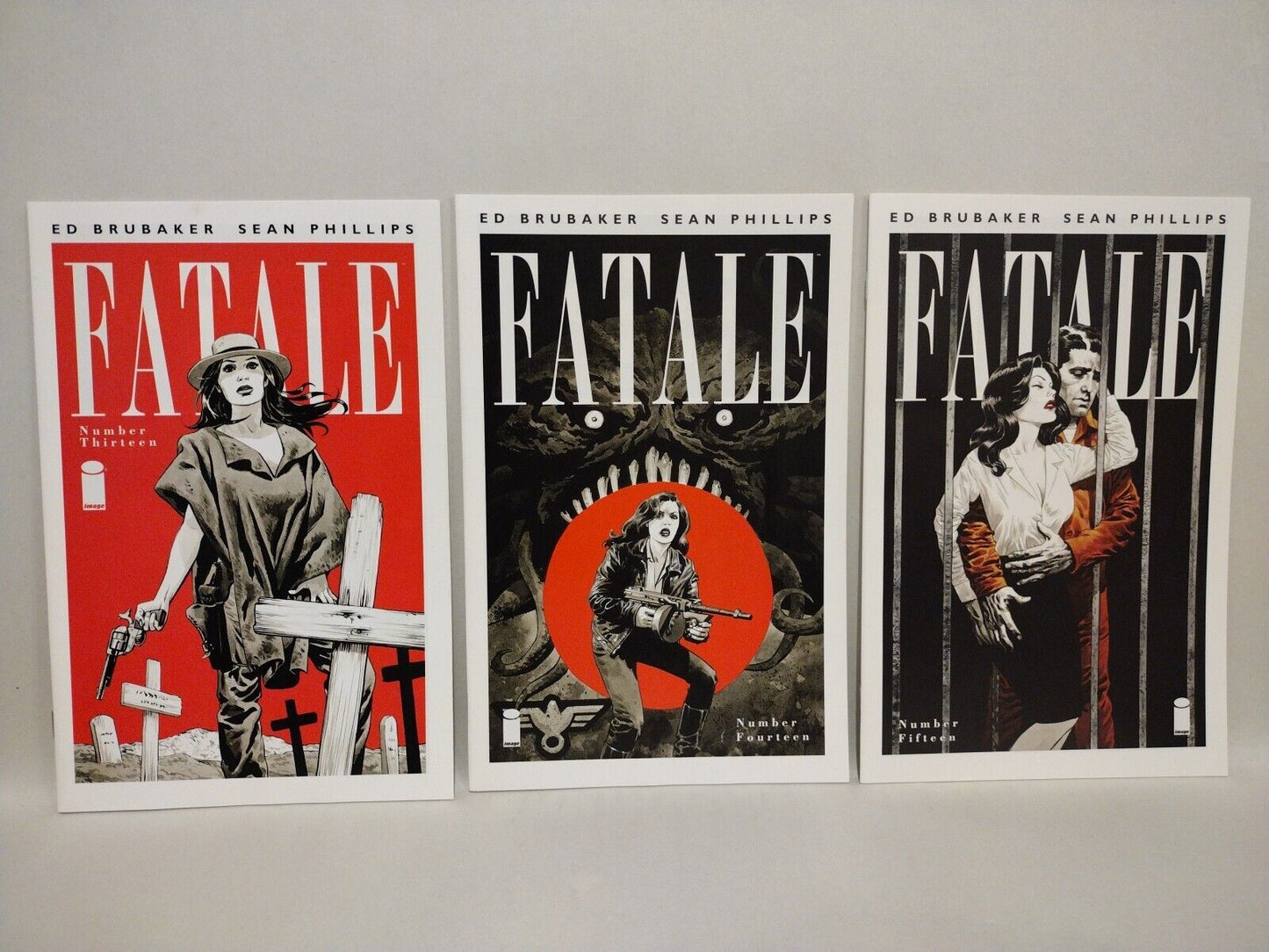 Fatale (2012) Image Comic Lot Set #1-21 Ed Brubaker Sean Phillips VF-NM