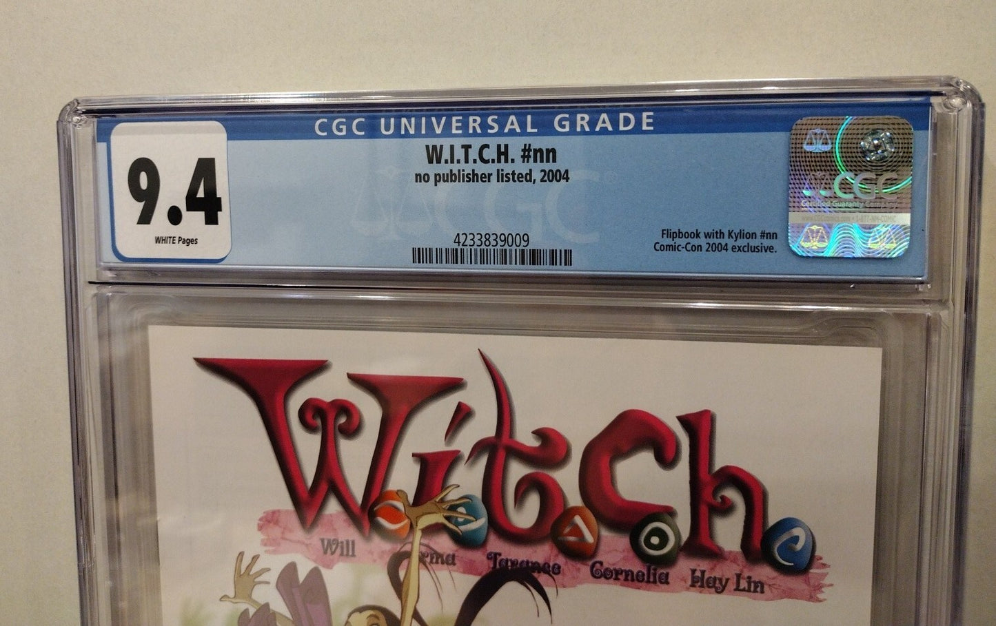 RARE DISNEY W.I.T.C.H. & KYLION 2004 Comic Con Exclusive Flip Book Promo CGC 9.4