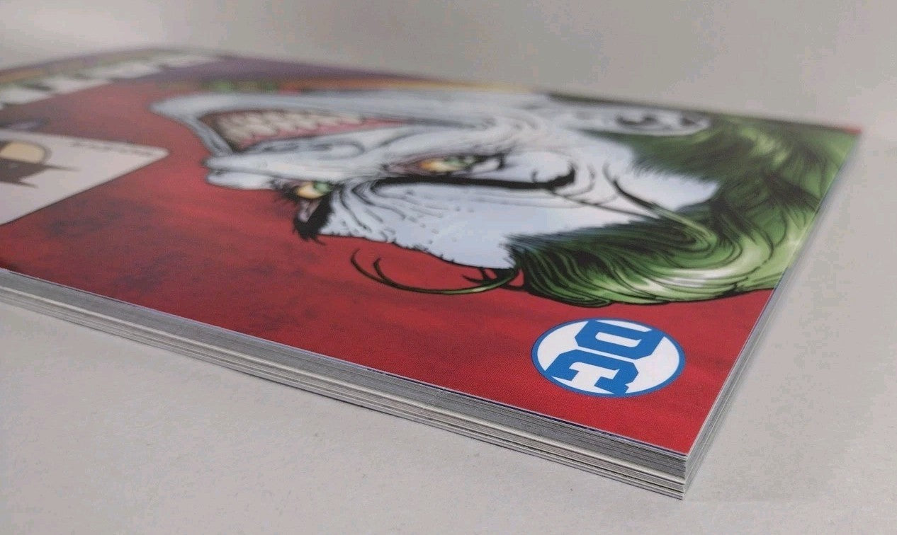 Batman The Man Who Laughs (2008) DC Comics Ed Brubaker Mahnke Zircher TPB New