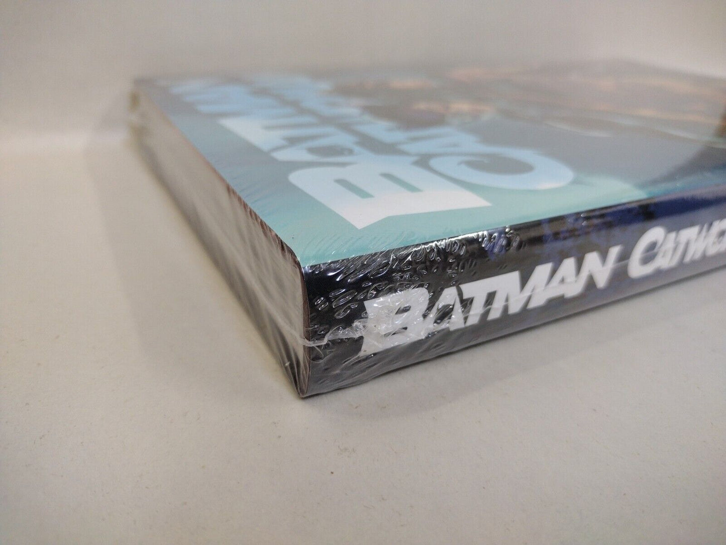 BATMAN CATWOMAN (2022) DC Comics Tom King Clay Mann HC New Sealed