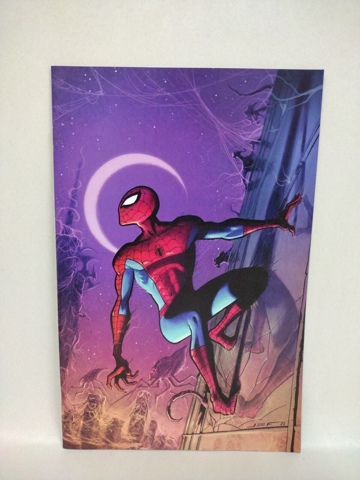 SPINE-TINGLING SPIDER-MAN #1 Ferreyra 1:100 Virgin Variant NM