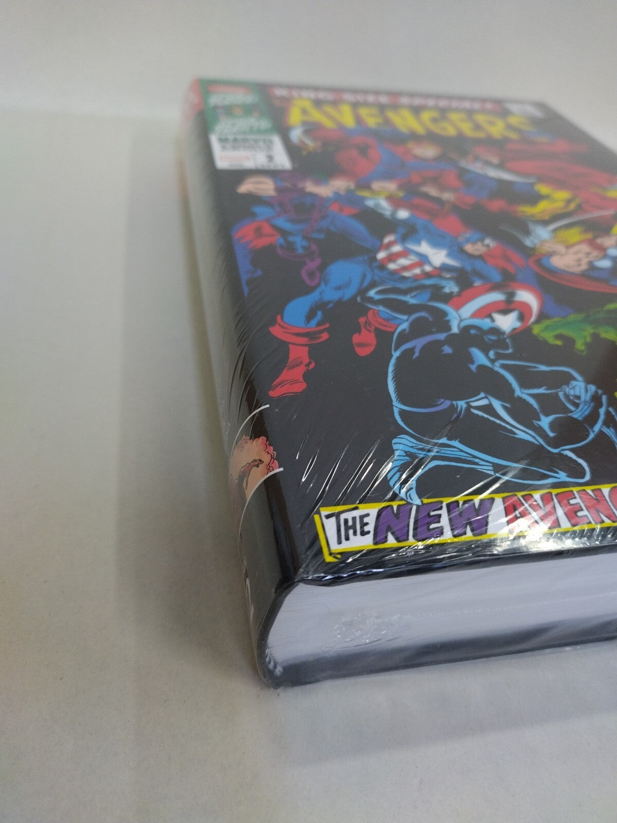 Avengers Vol 2 Omnibus Marvel Hardcover John Buscema DM Variant New Sealed 