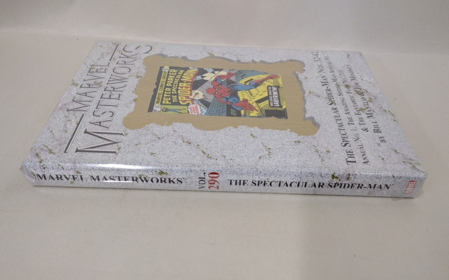 Marvel Masterworks  SPECTACULAR SPIDER-MAN HC Vol 3 DM Variant 290 New Sealed