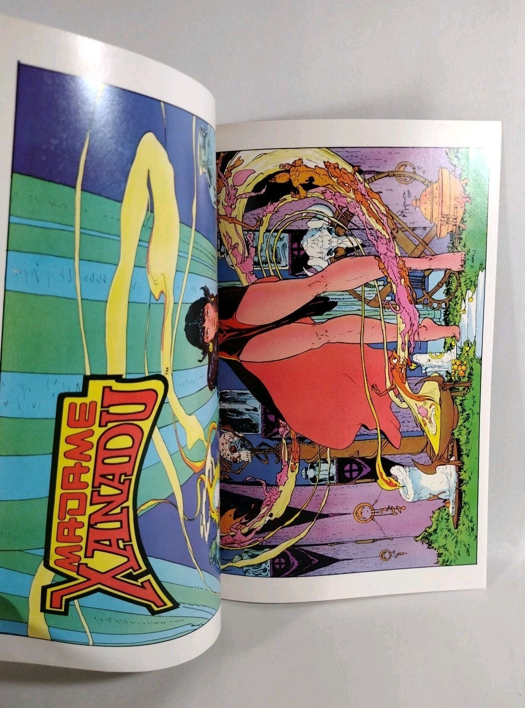 Madame Xanadu #1 (1981) DC Comic W Center-Fold Poster Michael Kaluta Cover VF-NM