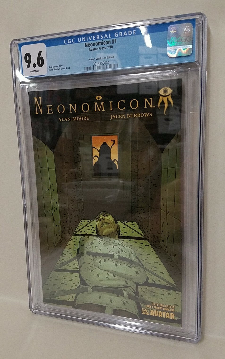 Neonomicon (2009) #1  Project Comic Con Jacen Burrows 1/1000 Variant 9.6 CGC