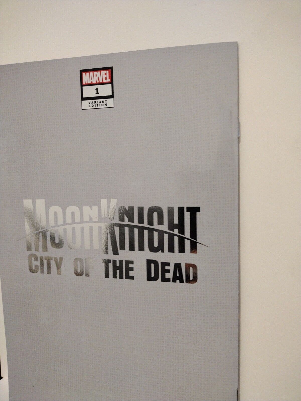 Moon Knight City Of The Dead #1 (2023) Marvel Foil Pepe Larraz Variant Comic NM