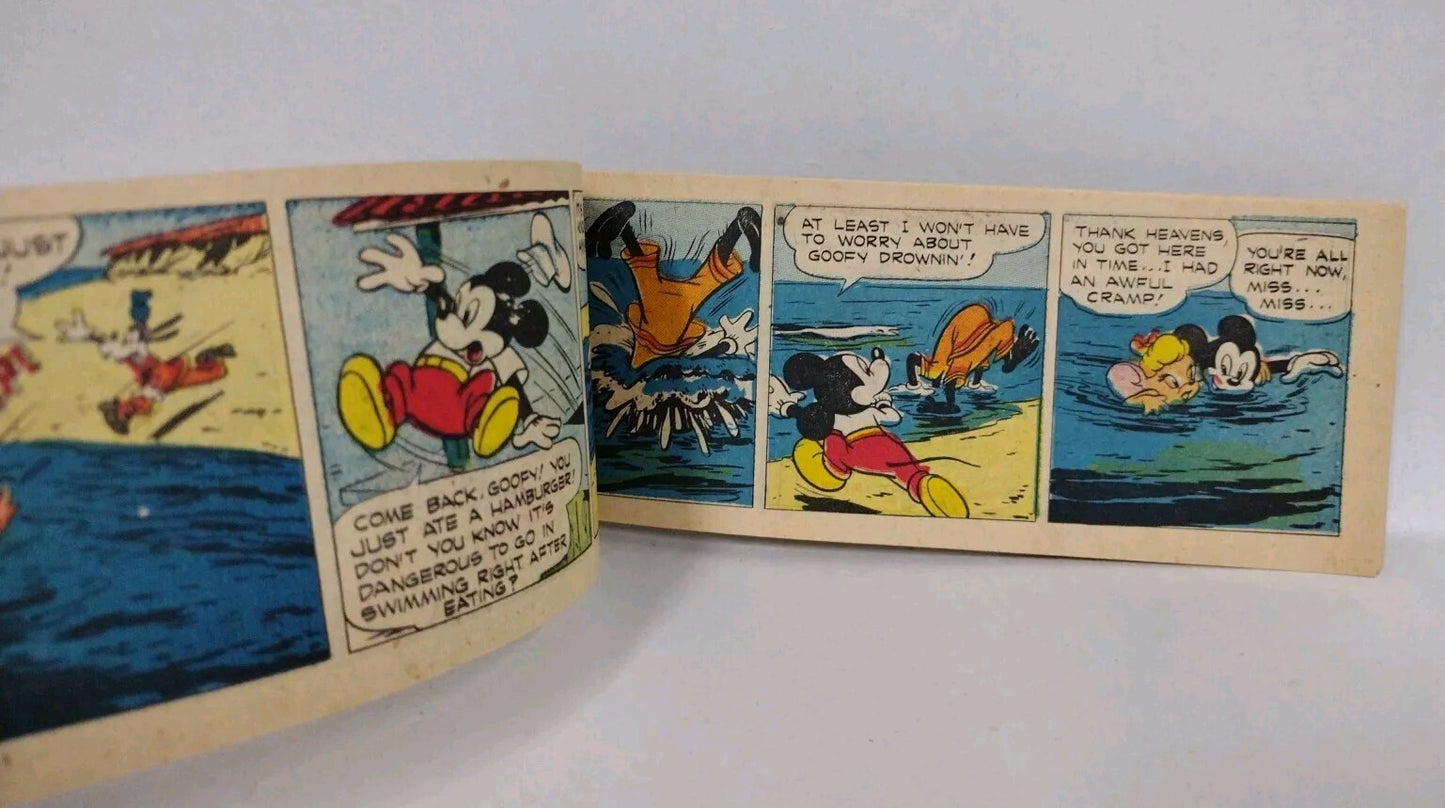 Goofy And The Gangsters #B-7 (1950) Disney General Mills Mini Comic