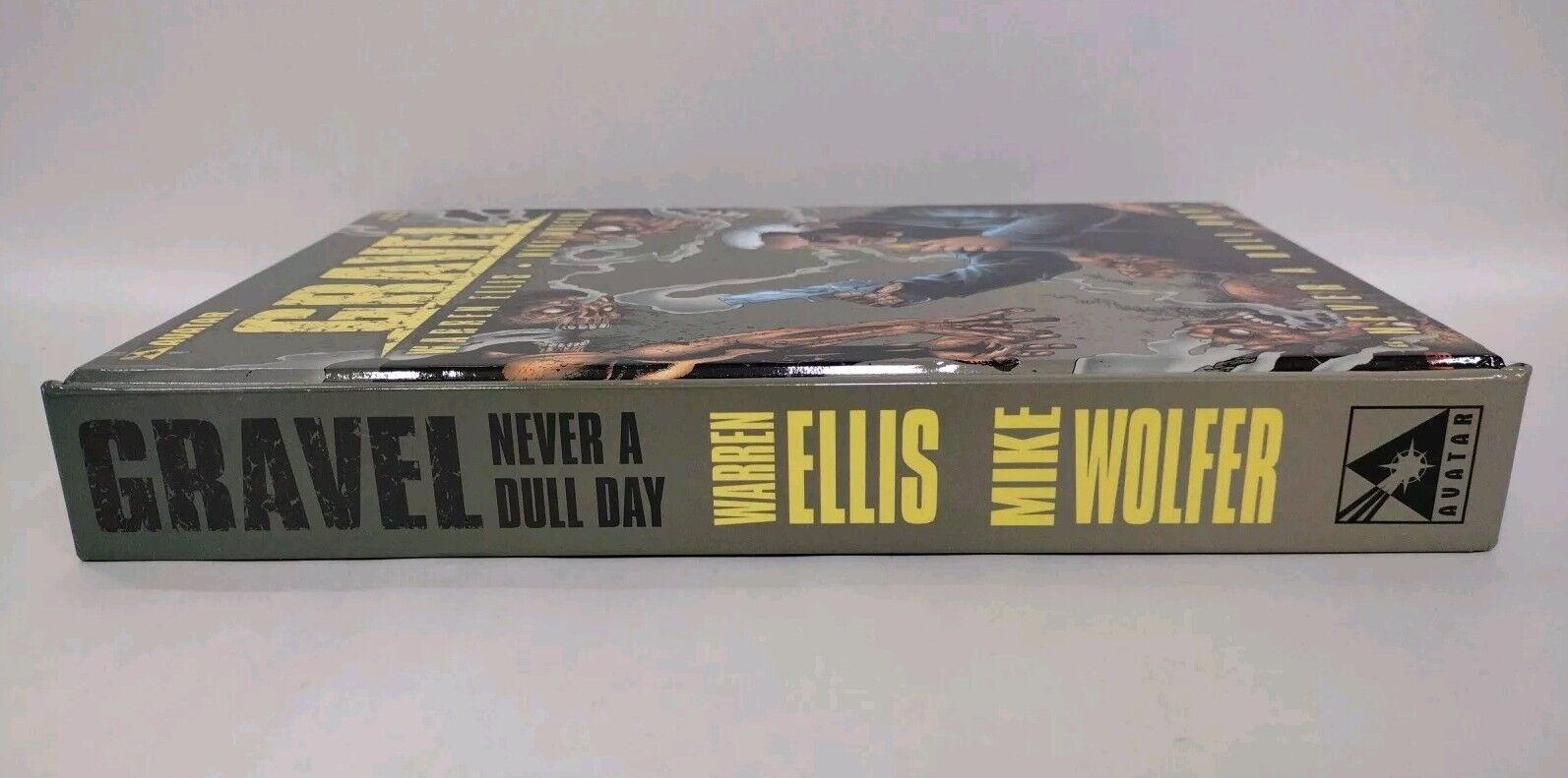 Gravel: Never A Dull Day (2008) Avatar Press HC Signed Edition Warren Ellis New