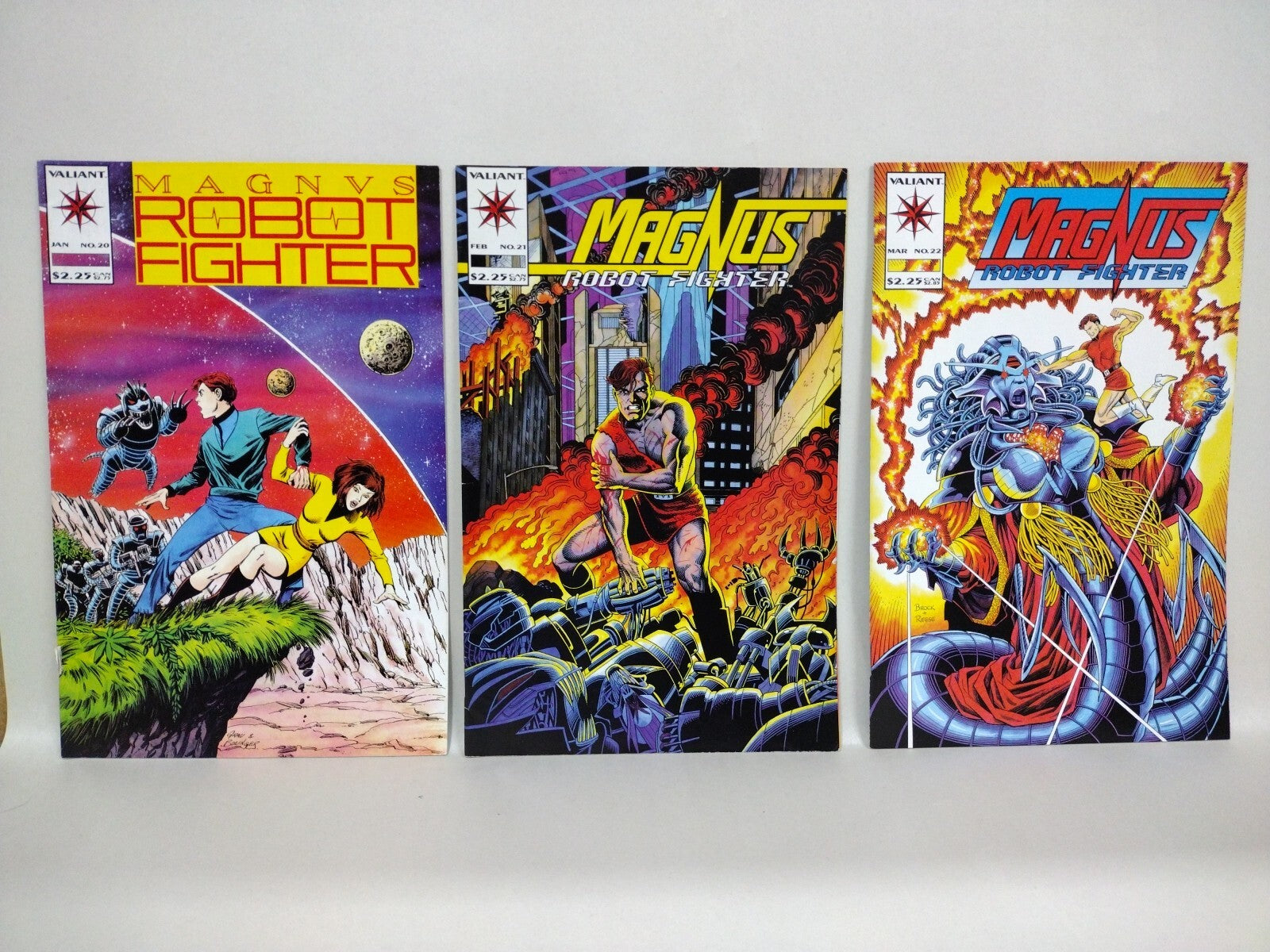 Magnus Robot Fighter (1991) Valiant Comic Lot Set #1-4 W Cards 9-11 14-25 FN-NM