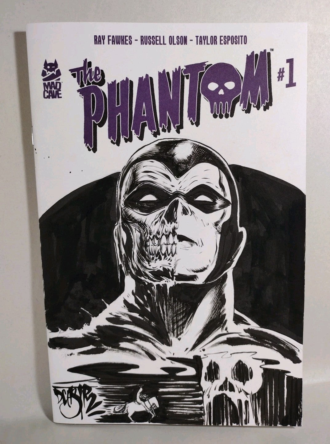 Phantom #1 (2025) Mad Cave Sketch Cover Variant Comic W Original Dave Castr Art