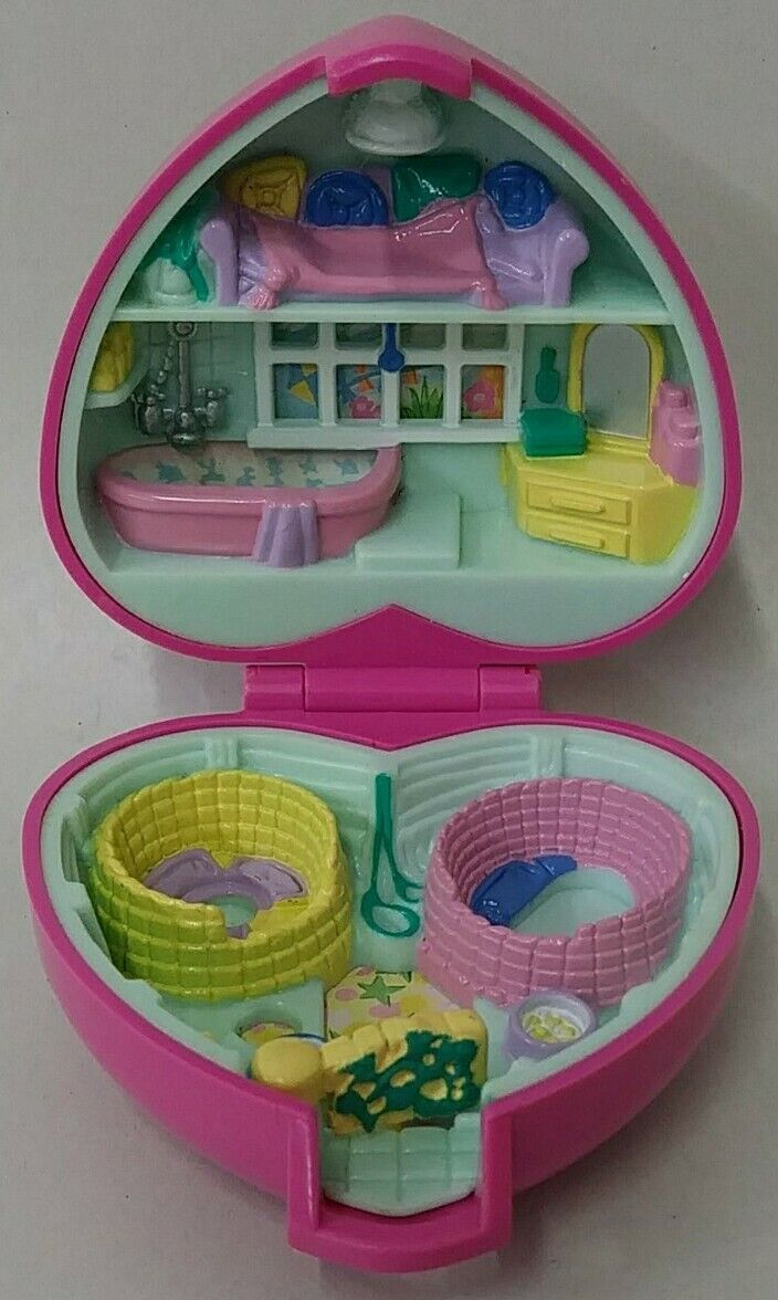  Polly Pocket (1993) PRECIOUS PUPPIES Pet Dog -Bluebird - Pink Heart Compact