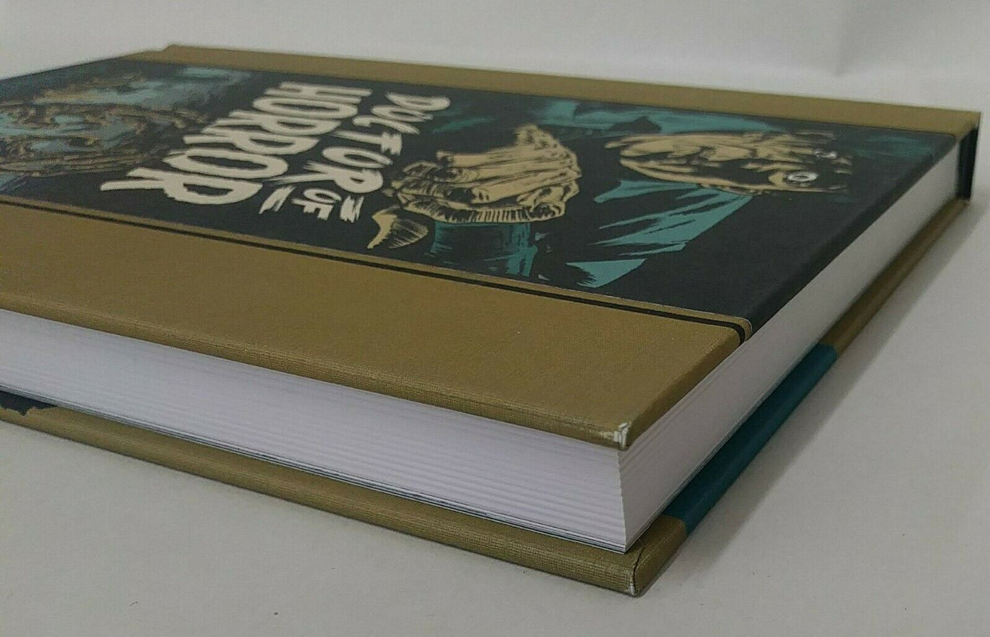 DOCTOR OF HORROR & other EC stories Illustrated by Graham Ingels (2018) HC