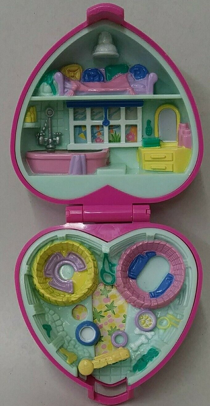  Polly Pocket (1993) PRECIOUS PUPPIES Pet Dog -Bluebird - Pink Heart Compact