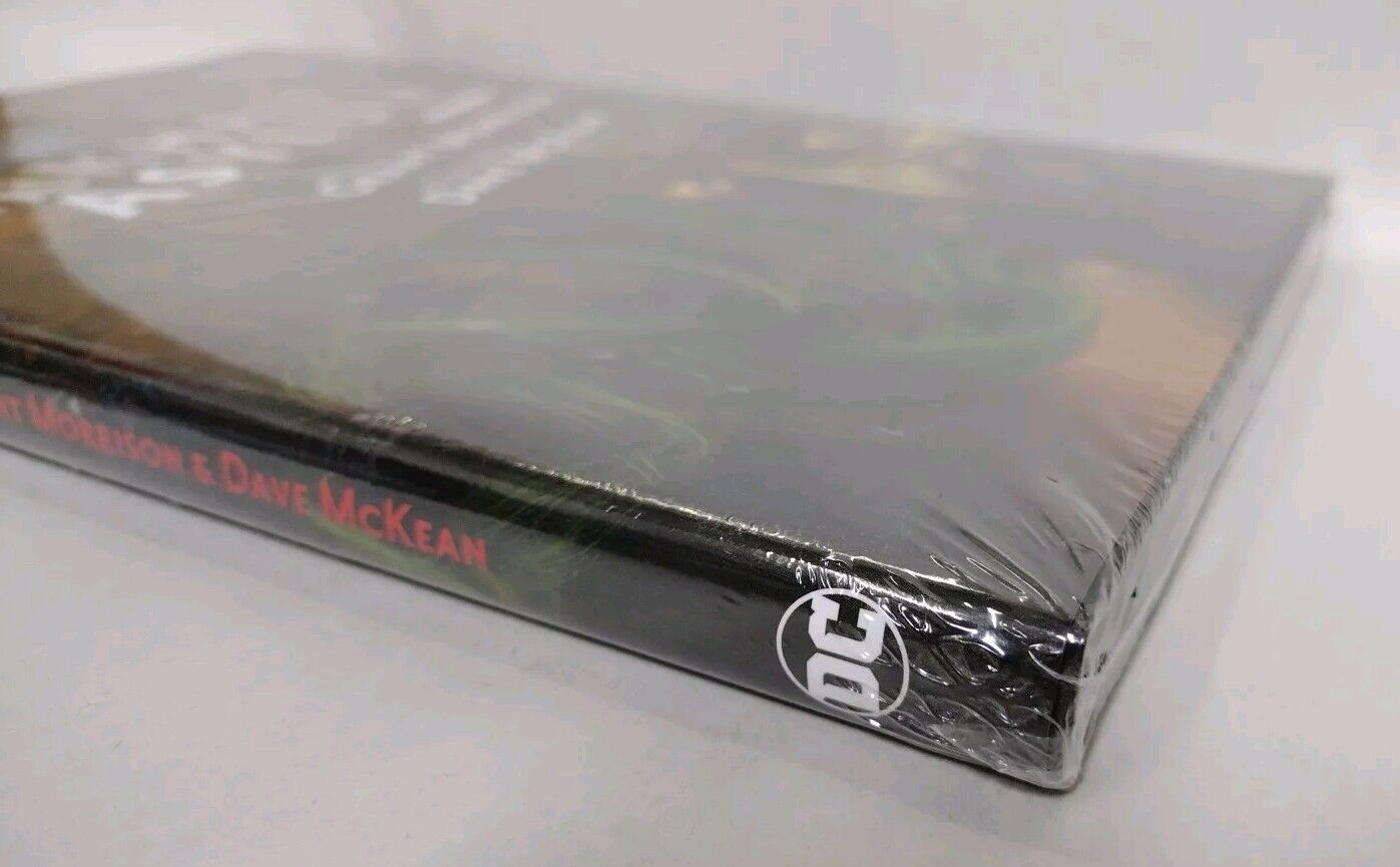 Batman Arkham Asylum Deluxe Edition DC HC Dave McKean Grant Morrison New Sealed