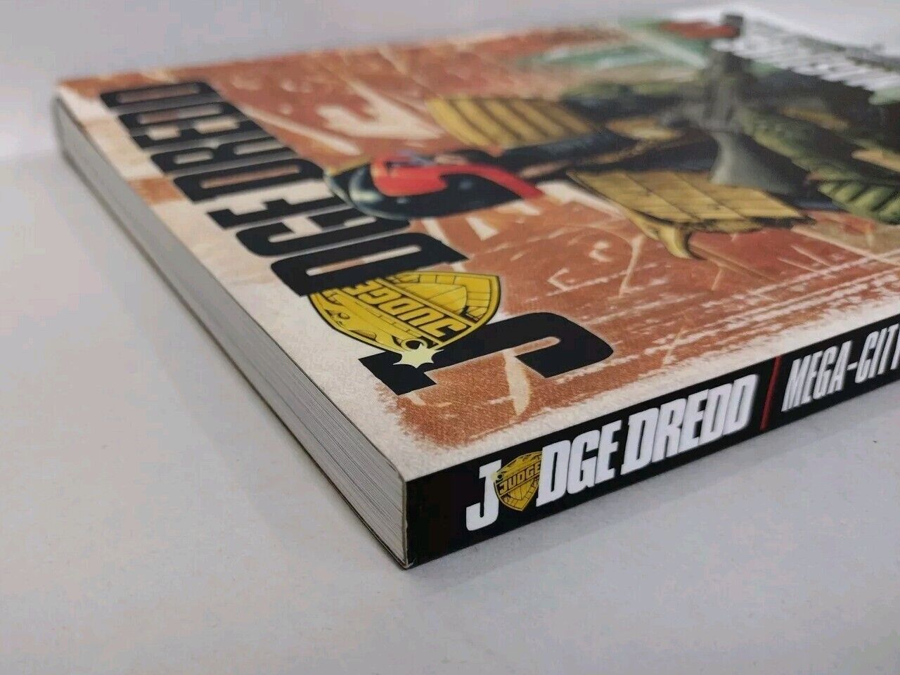 Judge Dredd Mega-City Masters Vol 1 (2010) Rebwllion 2000ad TPB SC Brian Bolland