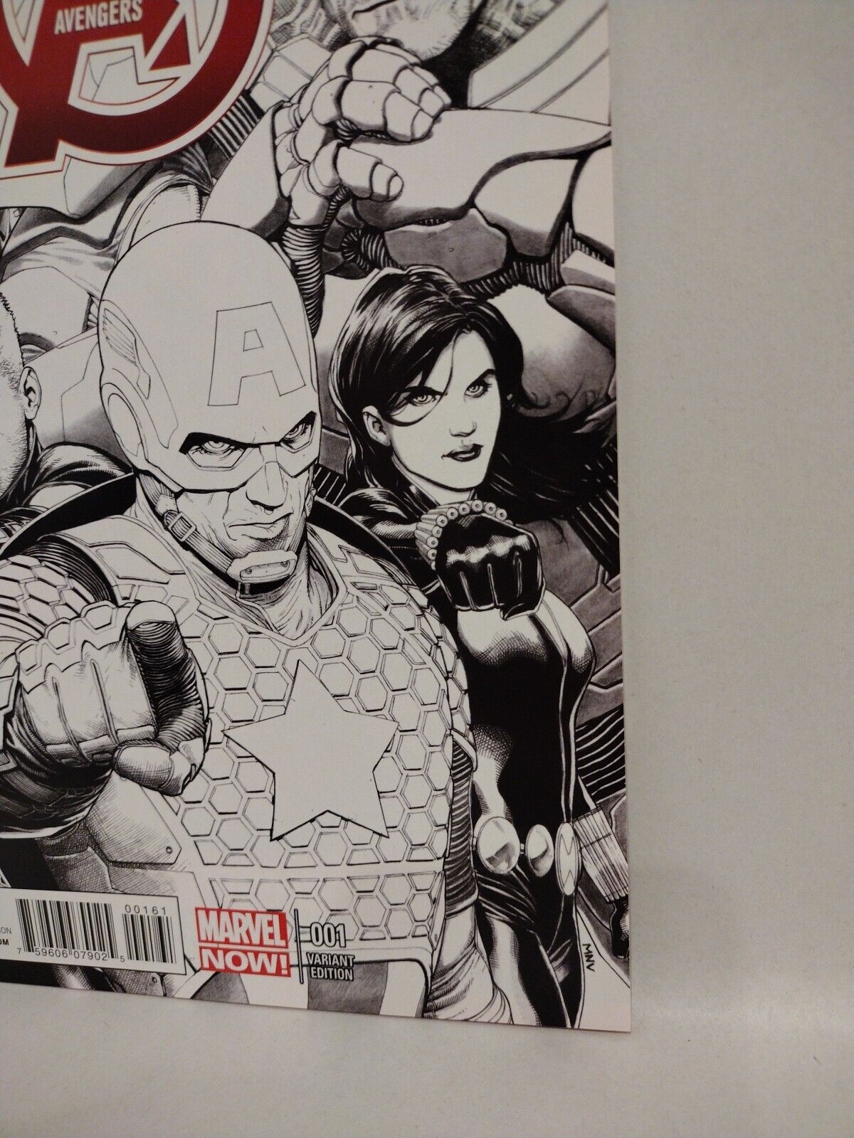 Avengers #1 (2012) Marvel Comic 1:150 Steve McNiven Sketch Variant Cover NM