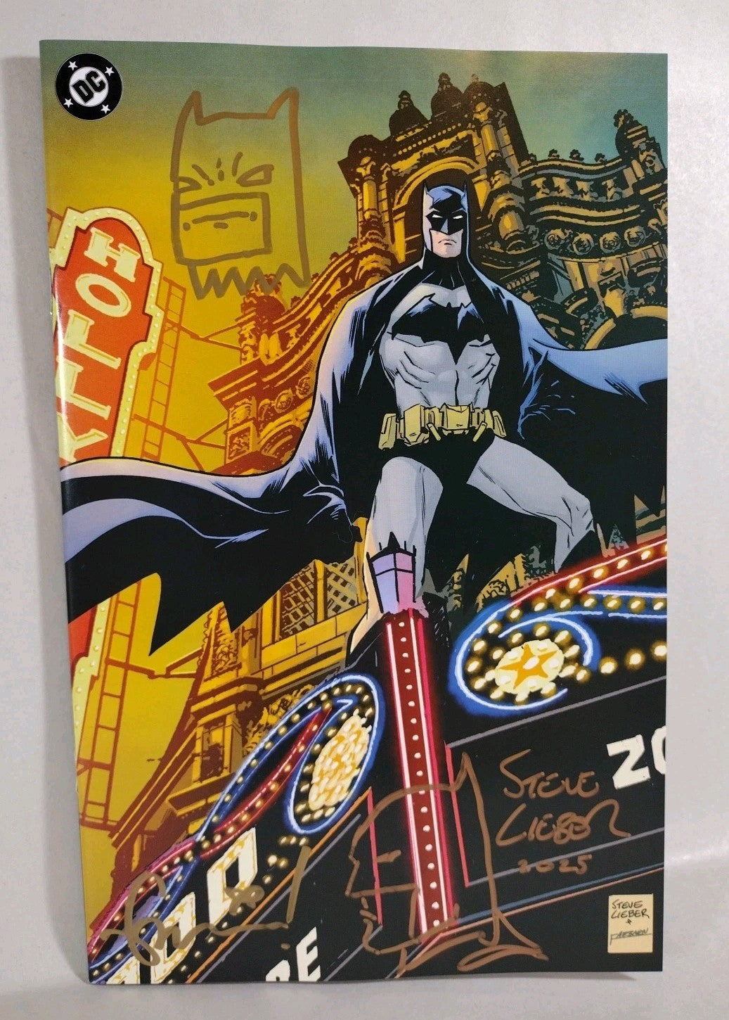 Batman #1 (2025) DC Comic Steve Liber Hollywood Theater Exclusive Variant Signed