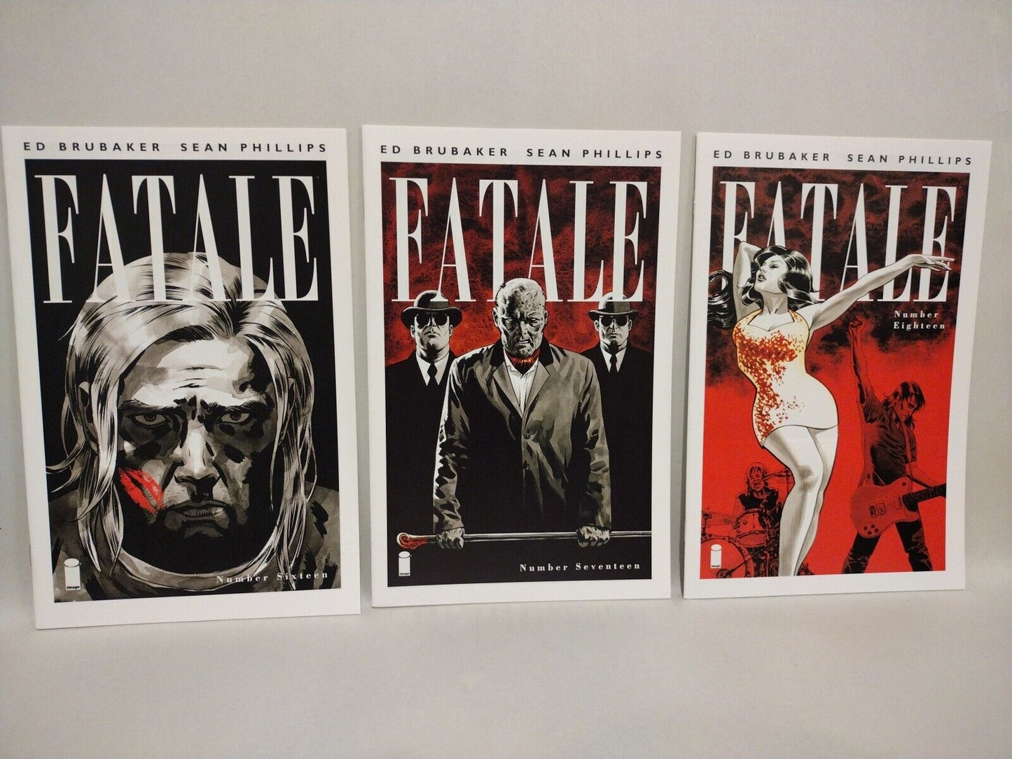 Fatale (2012) Image Comic Lot Set #1-21 Ed Brubaker Sean Phillips VF-NM