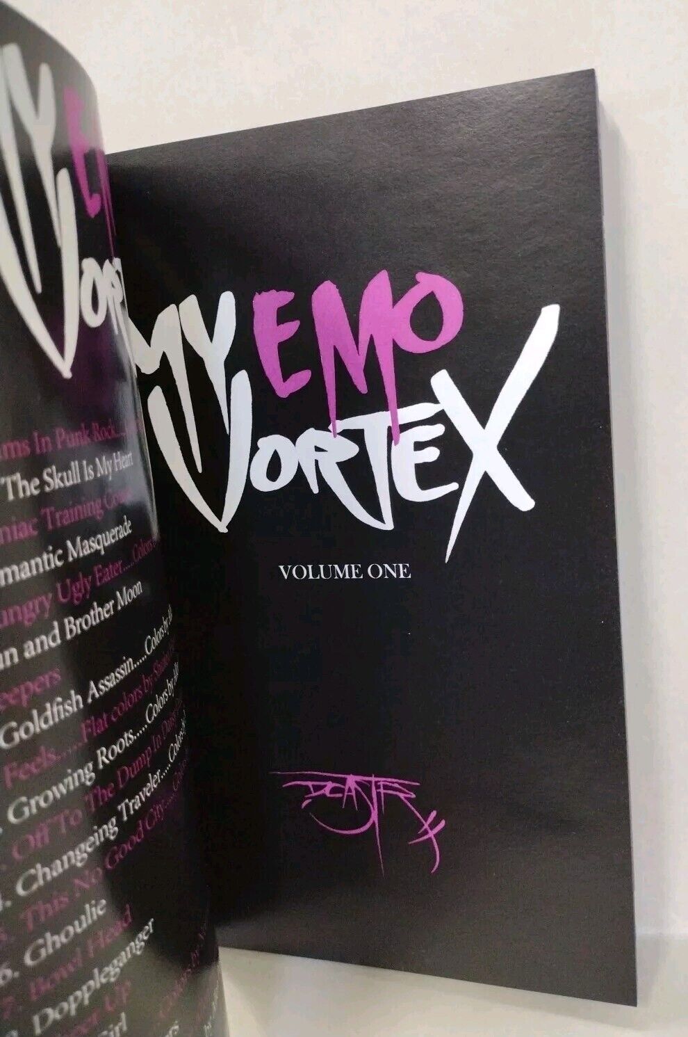 DCastr My Emo Vortex #1 Blank Cover Artbook w Original Mobile Suit Gundam Art