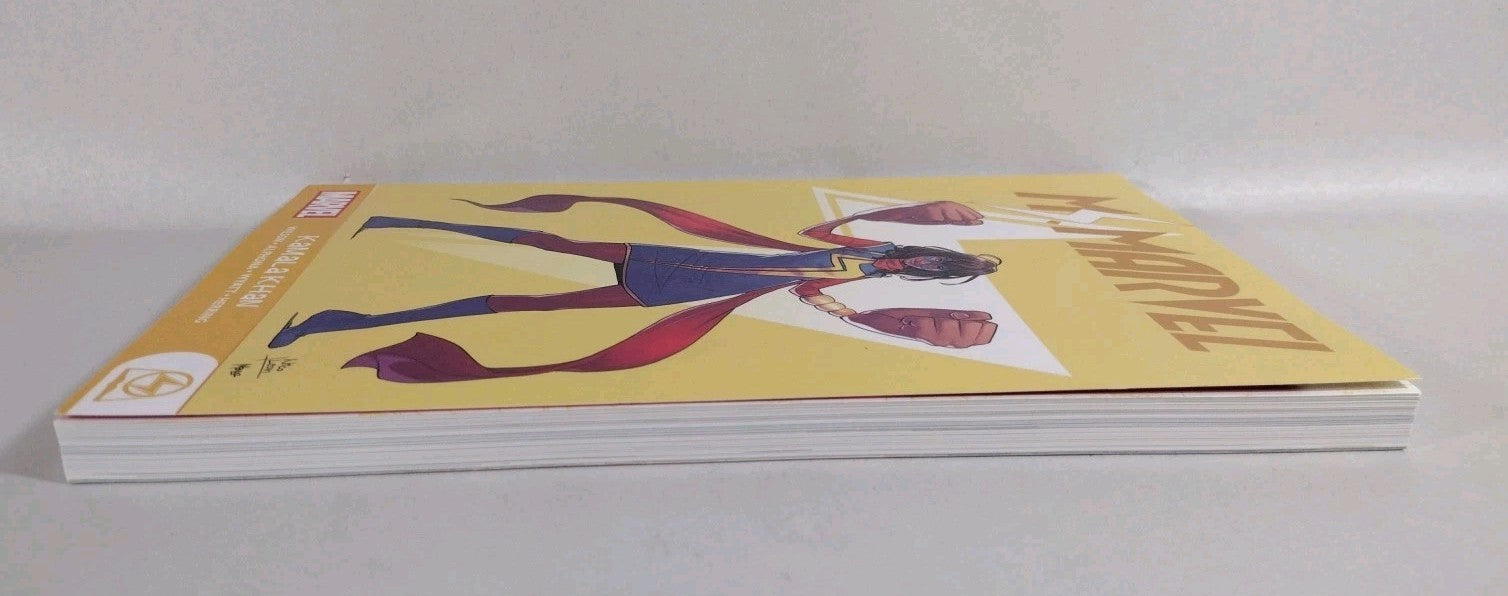 Ms. Marvel Kamala Khan (2022) Comic TPB SC #1-10 Point 1 #1 New