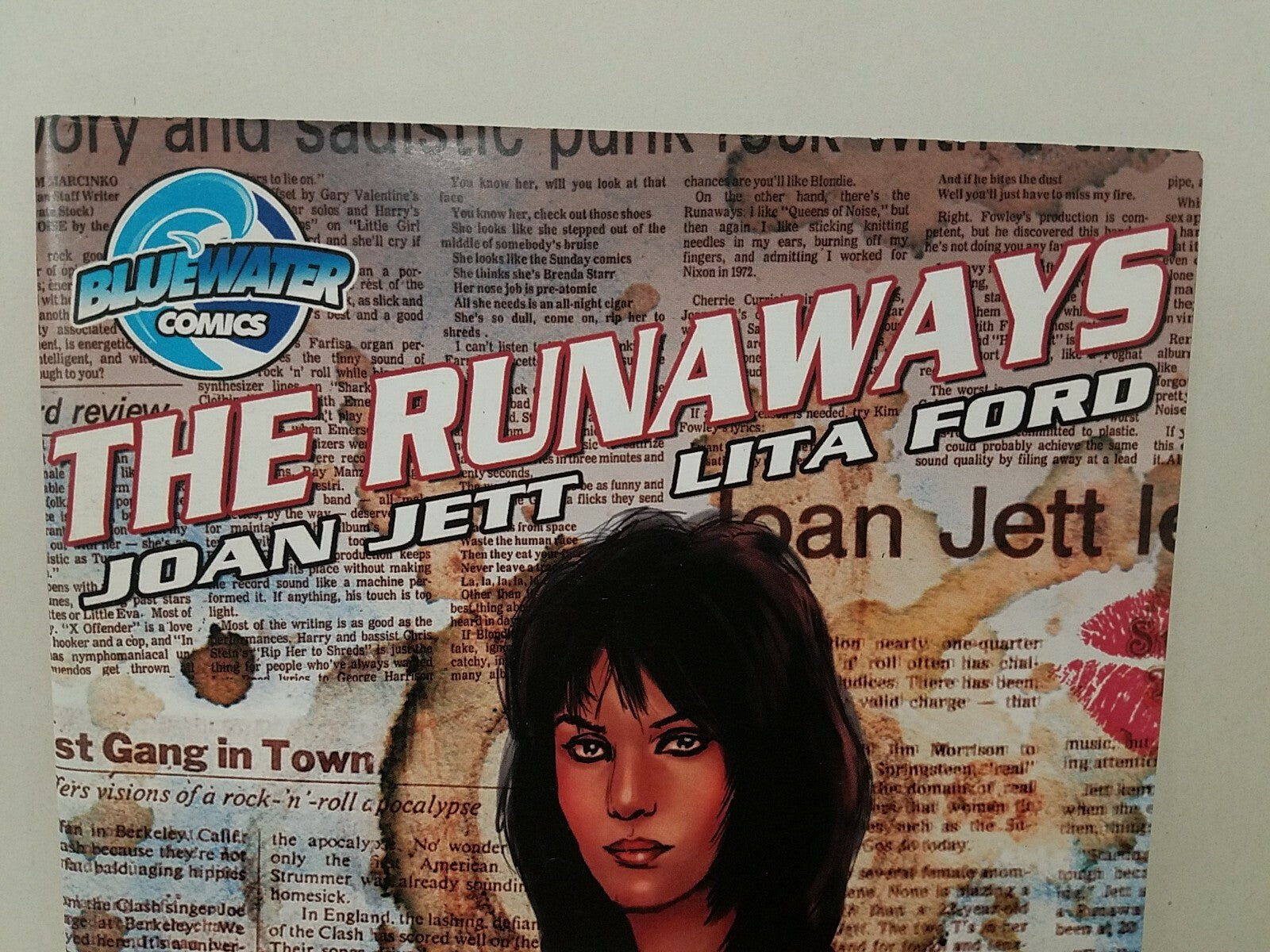 The Runaways Joan Jett Lita Ford #1 (2010) Bluewater Comic Rock N Roll Punk