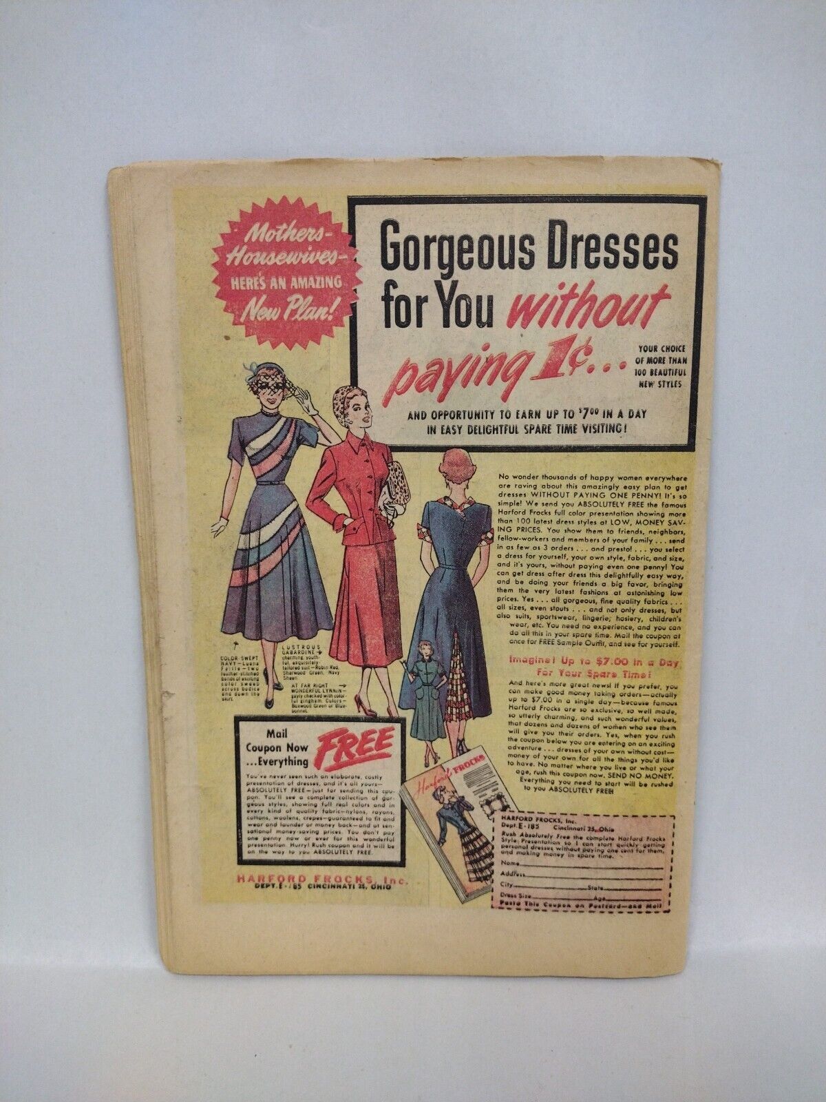 Coveress Golden Age Crime Comic Detective Headline Justice Traps The Guilty 