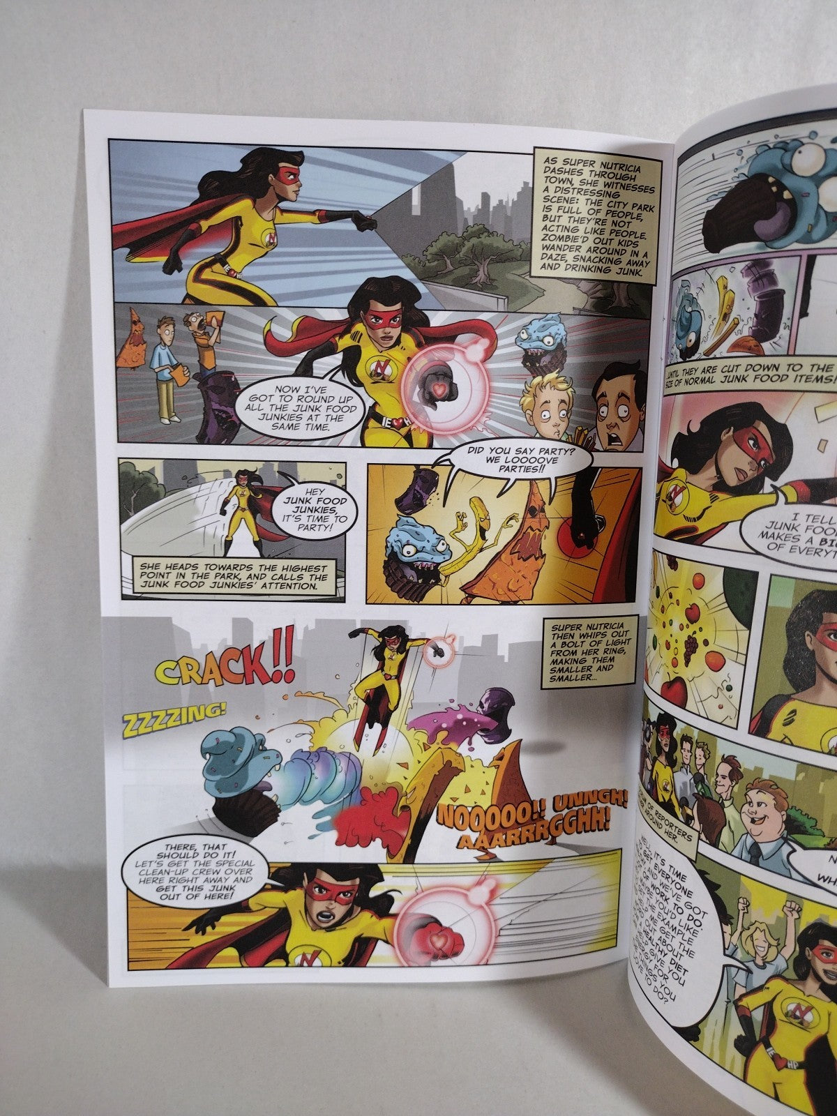 Super Nutricia (2009) IEHP PSA Comic Against Childhood Obesity Junk Food Junkies