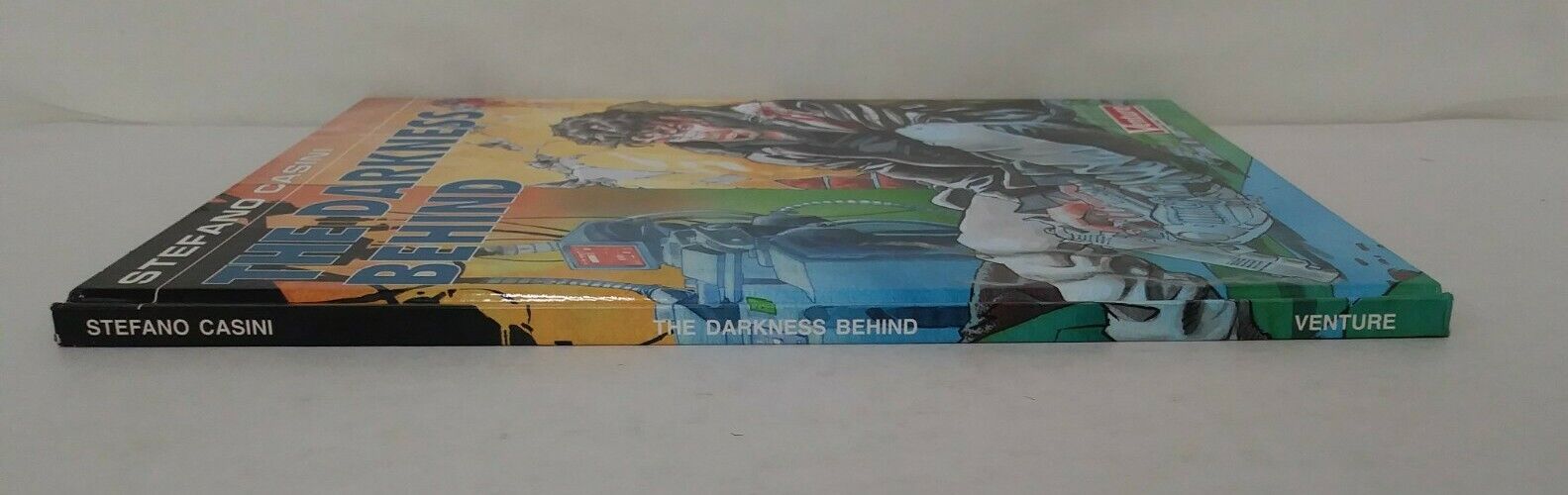 The Darkness Behind By Stefano Casini (2001) Hardcover Dark Horse OHC Cyberpunk