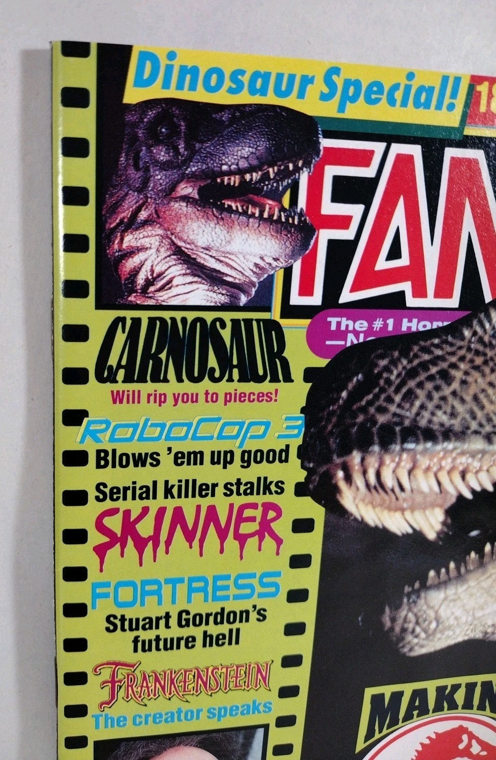 FANGORIA Magazine 124 (1993) Jurassic Park Robocop 3 Fortress Evil Dead II VF-NM