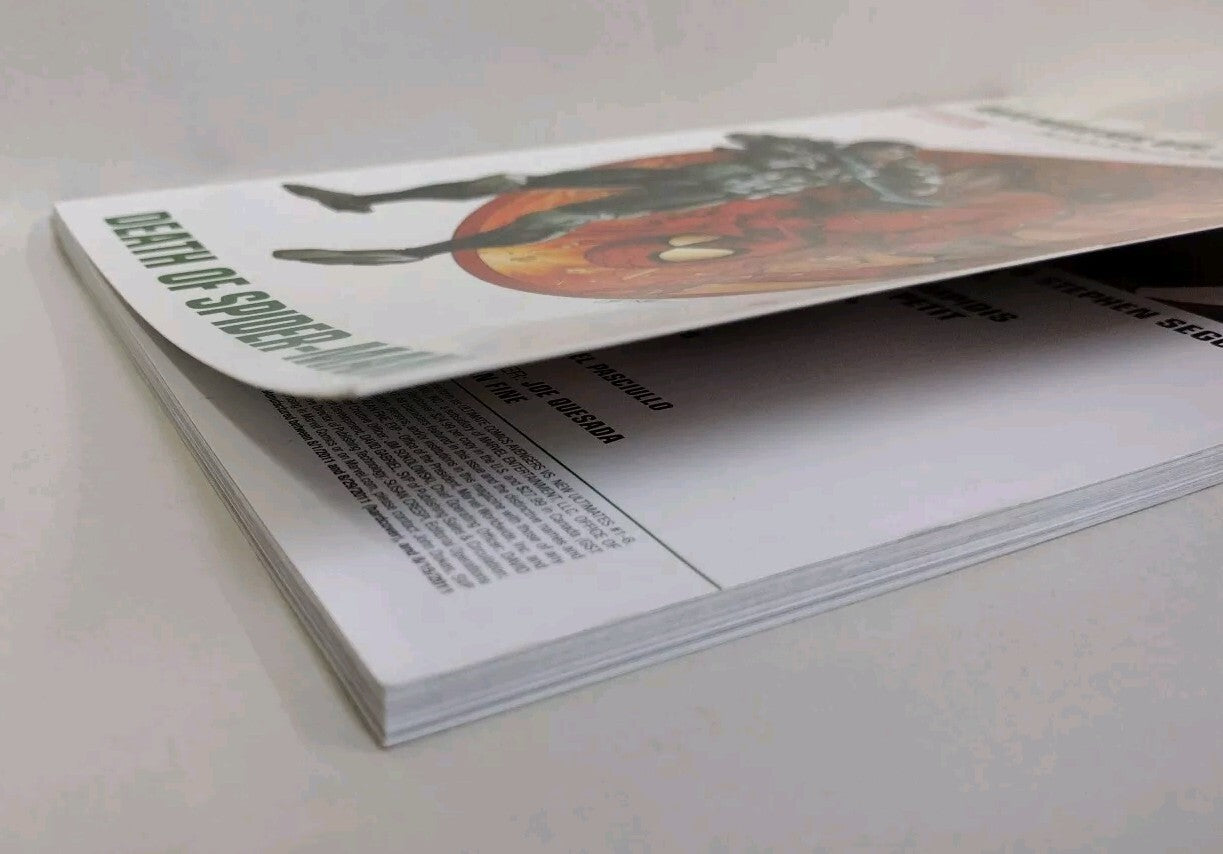 AVENGERS VS NEW ULTIMATES Death Of Spider-man (2011) TPB Mark Millar New 