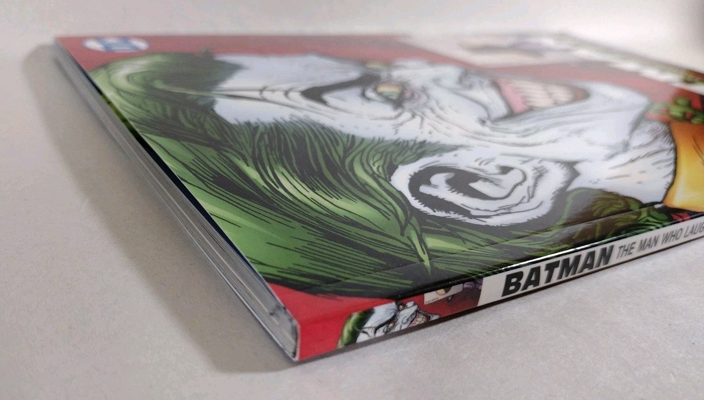 Batman The Man Who Laughs (2008) DC Comics Ed Brubaker Mahnke Zircher TPB New