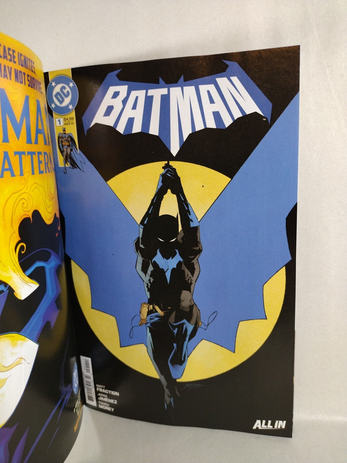 Batman #1 (2025) DC Comic Steve Liber Hollywood Theater Exclusive Variant Signed