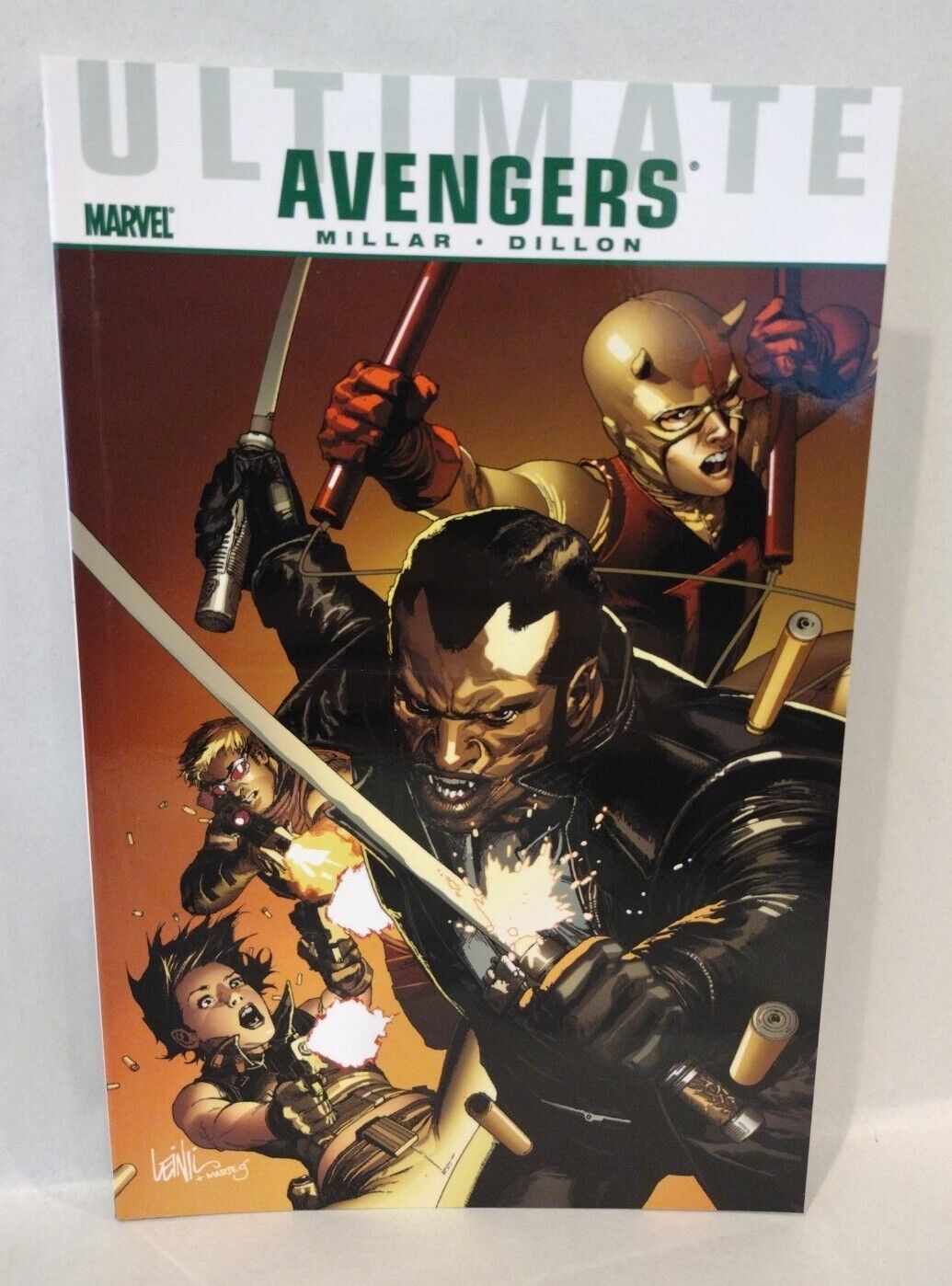 Ultimate Avengers Blade Vs The Avengers (2011) Marvel TPB SC Mark Millar Dillon