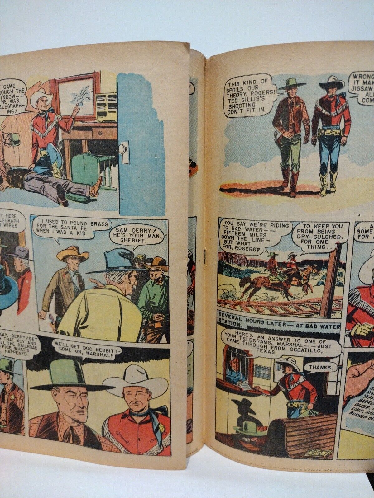 Dell Four Color #153 Roy Rogers (1947) Golden Age Western Comic 