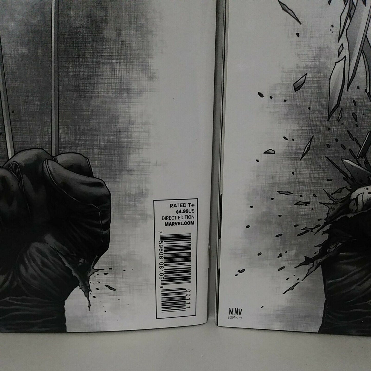 Death Of Wolverine 1 (2014) Holofoil Cover Comic Lot of 2 Soule McNiven Marvel